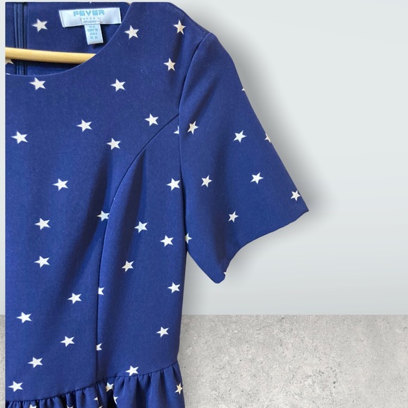 EUC Fever London/ ModCloth 💙 - Picture 4 of 7